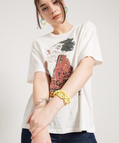 Alternative view of Jahr Marc London Oversized T-shirt in White with Egon Schiele Print