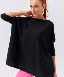 Alternative view of Dunipa Oversized Short Sleeve Knitwear in Black